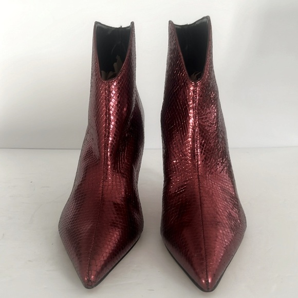 MARC FISHER $199 Women Red Metallic Leather Haylian Pointy Toe Boot Size 8.5 NEW - Picture 7 of 9